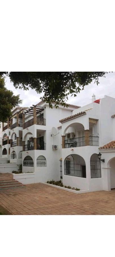 Benalmadena Costa One Bedroom Apartment, Close To The Beach Экстерьер фото