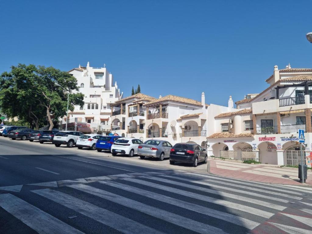 Benalmadena Costa One Bedroom Apartment, Close To The Beach Экстерьер фото
